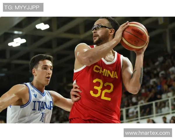 侯多纳多尼：从足球场上璀璨明星到教练席上的深思熟虑